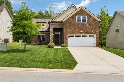 411 Barbaro Ct, Burns, TN, 37029-1700 | Card Image