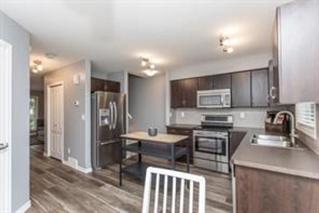 601 - 30 Carleton Ave, Home with 3 bedrooms, 3 bathrooms and 2 parking in Red Deer AB | Image 8