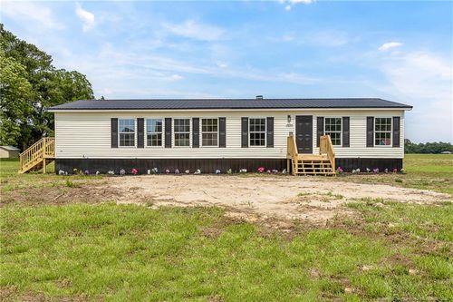 3800 Cabin Museum Rd, Turkey, NC, 28393-8932 | Card Image