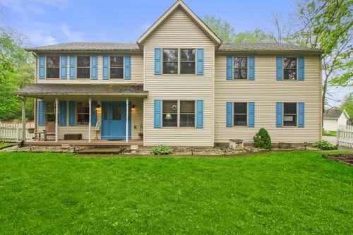 17 Long Ct, South Vienna, OH, 45369-8803 | Card Image