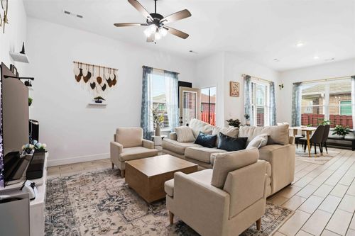 2061 Periwinkle Pl, Centerton, AR, 72719-4040 | Card Image