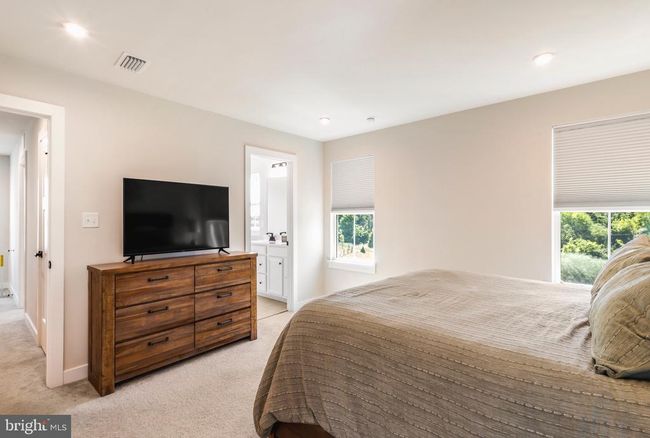 76 Weston Dr, House other with 4 bedrooms, 3 bathrooms and null parking in WOOLWICH TWP NJ | Image 14