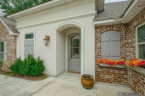 38386 Shelby Dr, Denham Springs, LA, 70706-0490 | Card Image