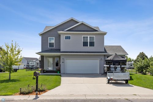 813 8th Ave Ne, Dilworth, MN, 56529-1505 | Card Image