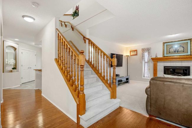 226 Everwillow Close Sw, House other with 5 bedrooms, 4 bathrooms and 4 parking in Calgary AB | Image 22