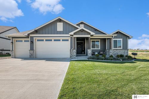 11976 S 118th Ave, Papillion, NE, 68046-5040 | Card Image