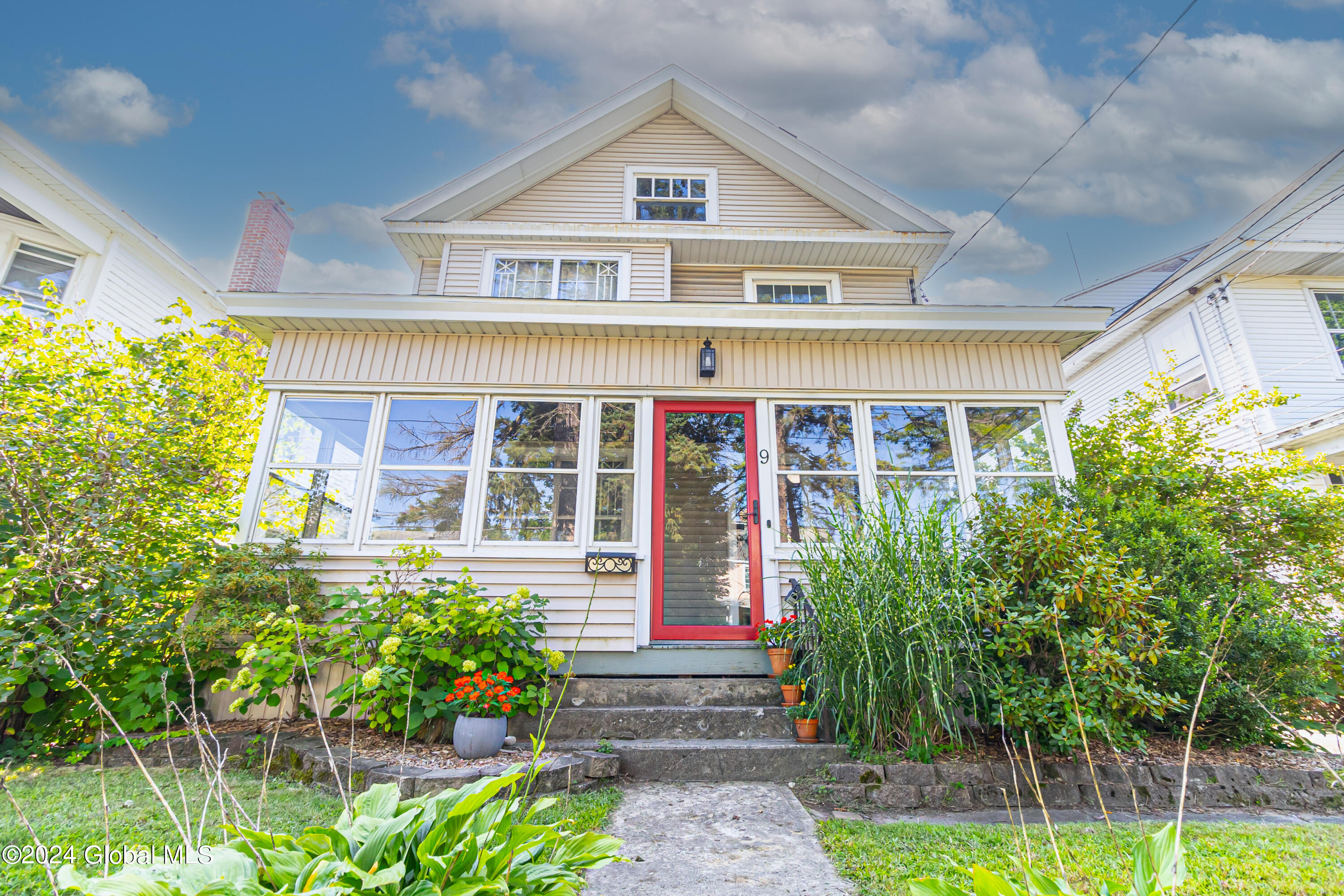 Homestead Ave, Albany, NY 12203