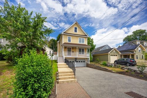 54 Spruce St, Winchester, MA, 01890-2155 | Card Image