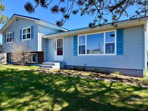 122 John Black Road, Amherst, NS, B4H3Y3 | Card Image