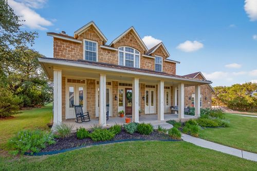 104 Double Cir, Burnet, TX, 78611-4547 | Card Image