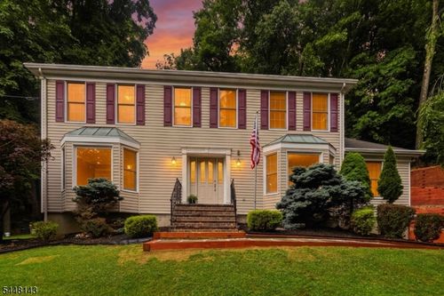 56 Union Hill Rd, Denville, NJ, 07834-9543 | Card Image