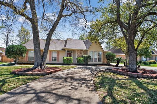 891 Cross Gates Blvd, Slidell, LA, 70461-4109 | Card Image