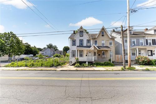 1006 W Berwick St, EASTON, PA, 18042-6377 | Card Image