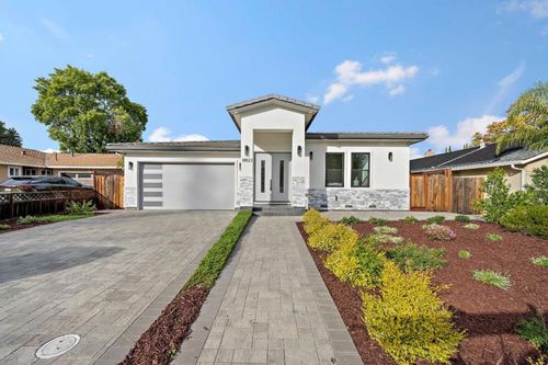 18823 Casa Blanca Ln, Saratoga, CA, 95070 | Card Image