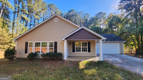 715 Earl North Rd, Newnan, GA, 30263-6041 | Card Image