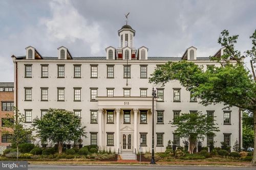 203-515 Washington St, ALEXANDRIA, VA, 22314-2353 | Card Image
