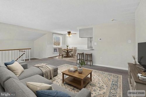 592 Glen Ct, GLEN BURNIE, MD, 21061-4733 | Card Image