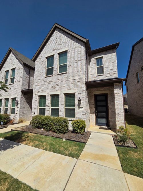 309 Colusa Drive, Lewisville, TX, 75056 | Card Image
