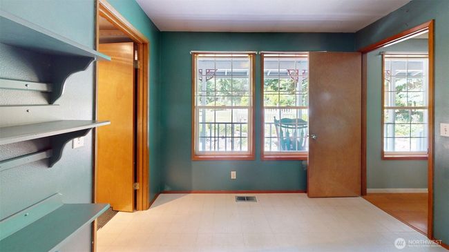 Den/Office | Image 21