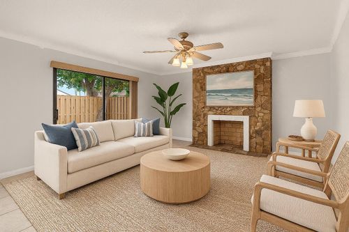 76 Lake Arbor Dr, Palm Springs, FL, 33461-2150 | Card Image