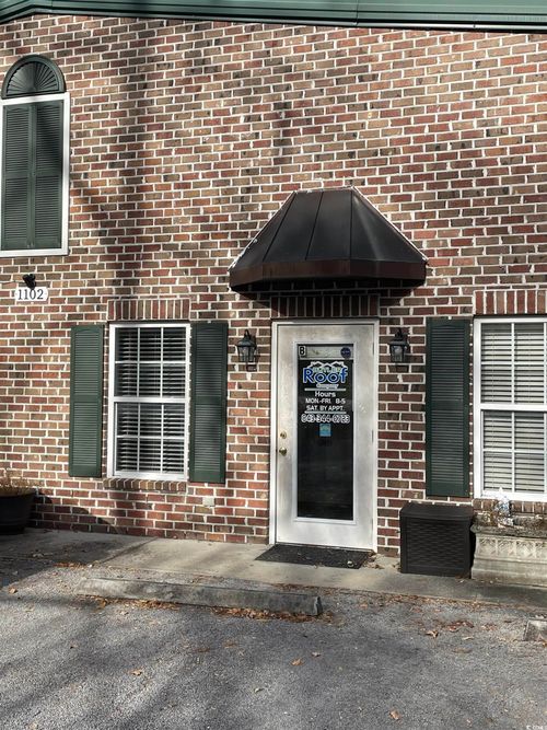 1102 Martin Luther King Rd, Pawleys Island, SC, 29585-5718 | Card Image