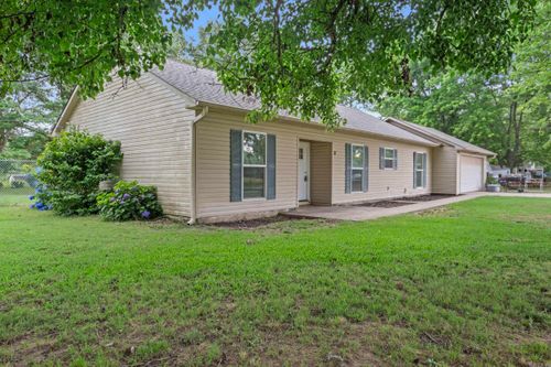 31 D Plummer Rd, Lonoke, AR, 72086-8846 | Card Image