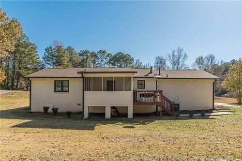9531 Winding Way Ln, Jonesboro, GA, 30238-6051 | Card Image