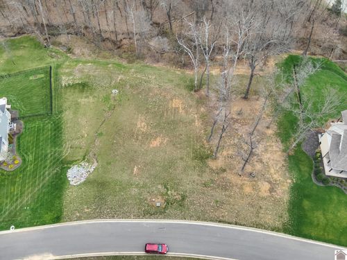 110 Saddle Creek Dr, Paducah, KY, 42001 | Card Image