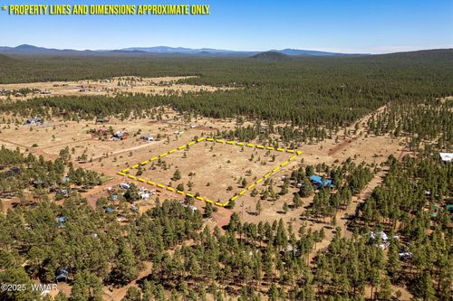 9321 Mountain Meadow Ln, Lakeside, AZ, 85929-6957 | Card Image