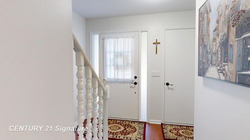 553 Oakbrook Circle, Flushing, MI, 48433 | Card Image