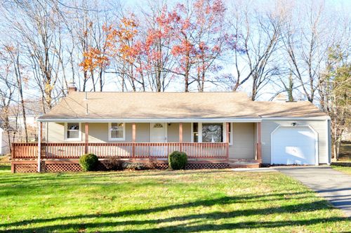 16 Jeffrey Dr, Farmington, CT, 06032-3040 | Card Image