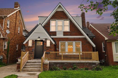 17152 Roselawn St, Detroit, MI, 48221-2553 | Card Image