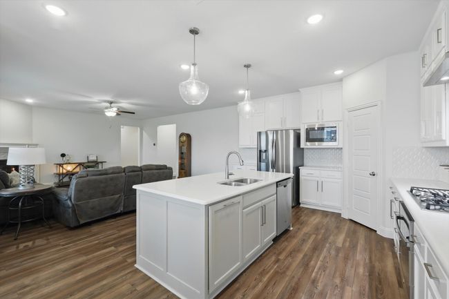 1412 Wolf Ridge Run, House other with 4 bedrooms, 5 bathrooms and null parking in Gunter TX | Image 13