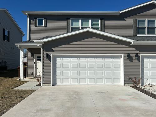 1412 8th Street, Harvard, IL, 60033 | Card Image