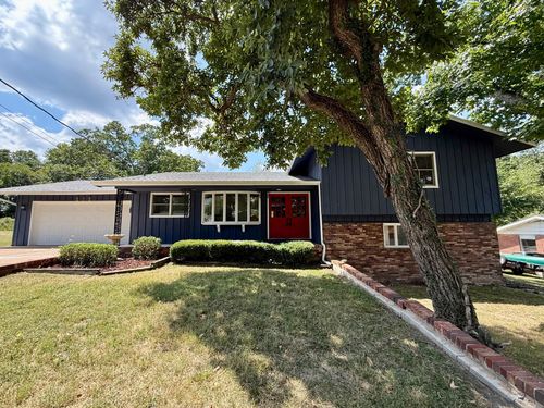 272 Heritage Est, Branson, MO, 65616-8240 | Card Image