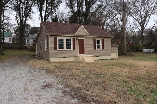 1002 Adair Ave, Columbia, TN, 38401-2504 | Card Image