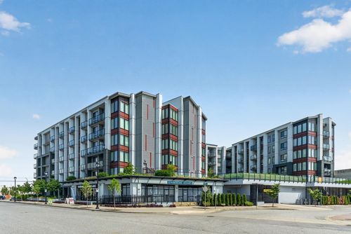 504-20360 Logan Ave, Langley, BC, V3A0P5 | Card Image