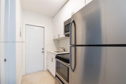 4-1450 Sw 6th St, Miami, FL, 33135-3835 | Card Image
