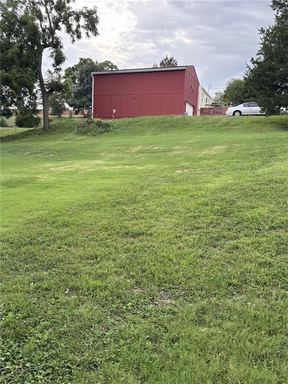 Land in Northmoor 3