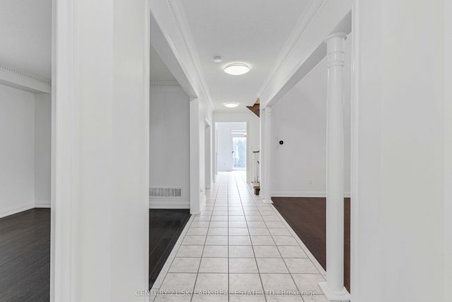 5178 Churchill Meadows Blvd, House other with 4 bedrooms, 4 bathrooms and 3 parking in Mississauga ON | Image 6