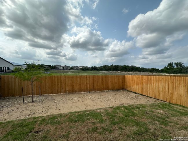 1003 Landon Rdg, House other with 4 bedrooms, 2 bathrooms and null parking in San Antonio TX | Image 18