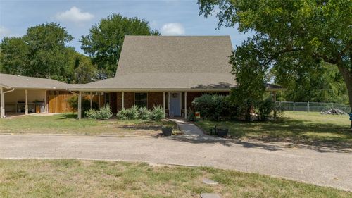 310 County Road 3080, Lampasas, TX, 76550-3895 | Card Image