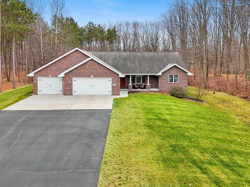 651 Hoganwood Circle, LITTLE SUAMICO, WI, 54171 | Card Image