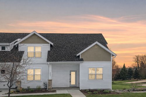 2651 New Century Blvd S, Maplewood, MN, 55119-4426 | Card Image