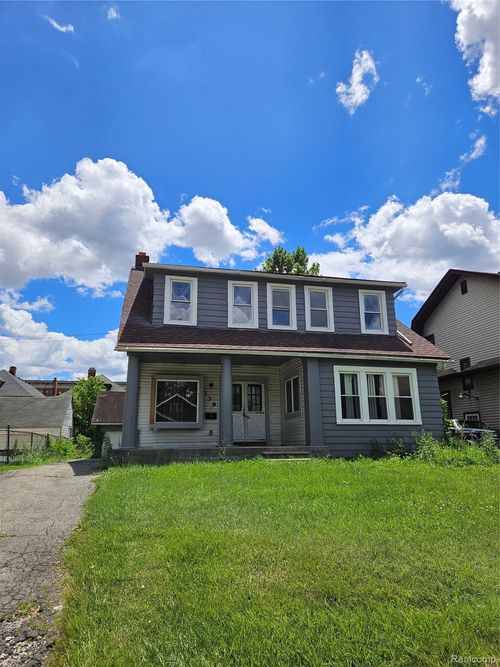 139 Puritan St, Highland Park, MI, 48203-2730 | Card Image