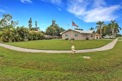 2600 Poinciana Street, NAPLES, FL, 34105 | Card Image