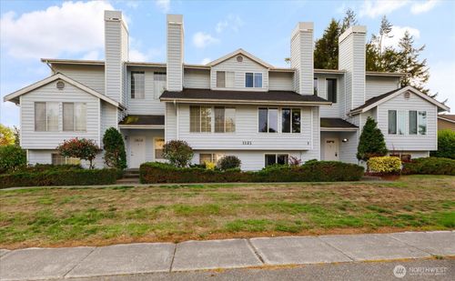 apt-3-1121 Sw Barrington Dr, Oak Harbor, WA, 98277-4585 | Card Image