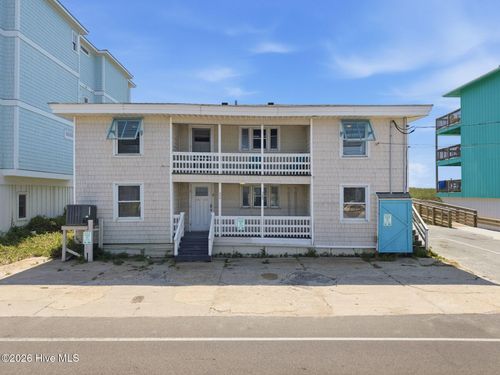 500 Carolina Beach Ave N, Carolina Beach, NC, 28428-6117 | Card Image