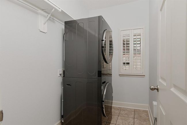 27519 Rebecca Field Ln, House other with 4 bedrooms, 2 bathrooms and 2 parking in Spring TX | Image 12