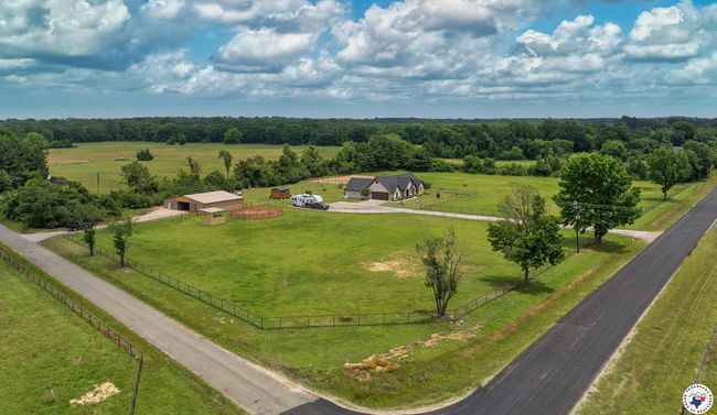 6123 Fm 1701, Home with 3 bedrooms, 3 bathrooms and null parking in Avery TX | Image 28